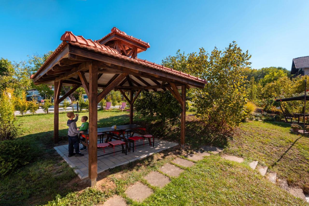 Kuca Jankovica Hotel Vrnjacka Banja Exterior photo